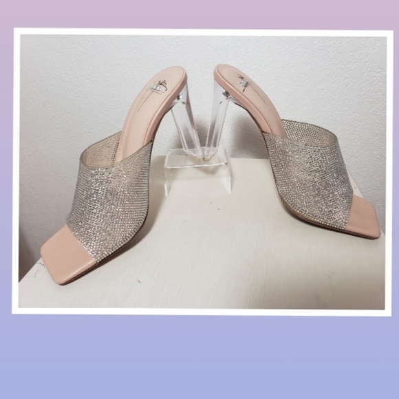 💎Bisou Bisou sparkle heels💎 - Picture 2 of 4